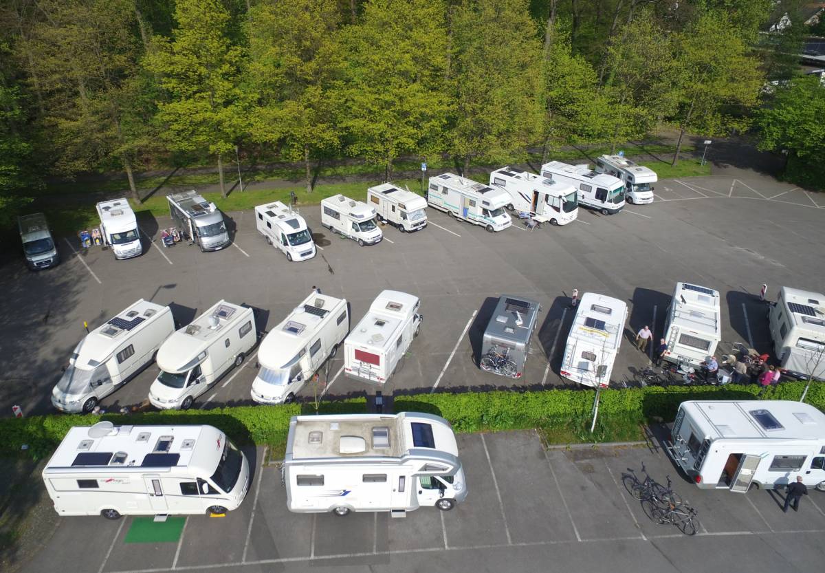 Paderborn: Wohnmobilstellplatz am Rolandsbad